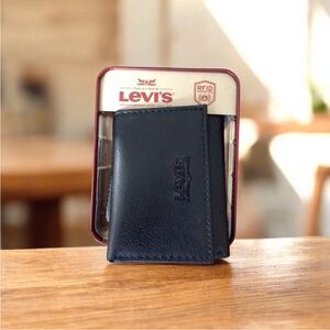 Levi's Men's RFID-Blocking Coated Leather Textured Trifold Wallet-Black-See pic